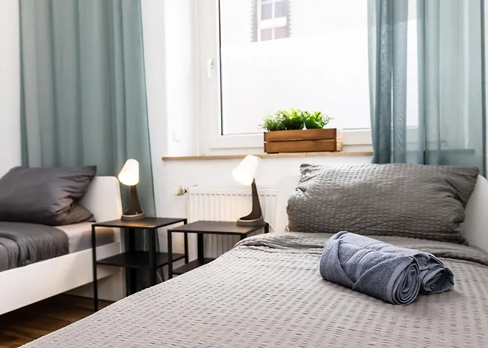 Cosyhomes24 - Centrally With Traffic Connection And Balcony - Un01 Appartamento
