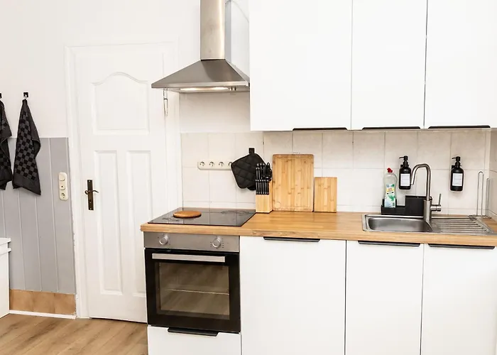 Cosyhomes24 - Centrally With Traffic Connection And Balcony - Un01 Appartamento